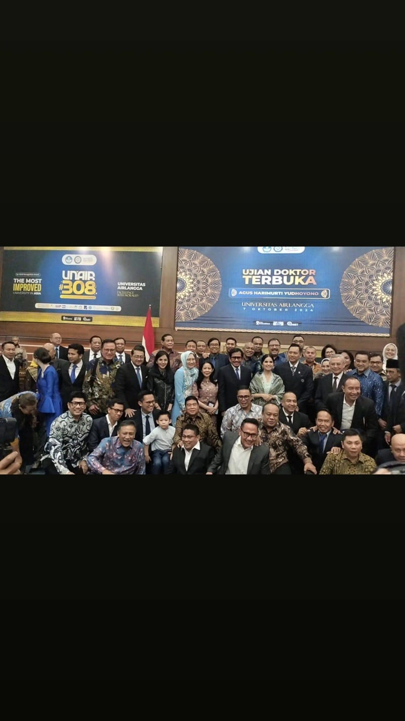 Menghadiri sidang Terbuka AHY @UNAIR