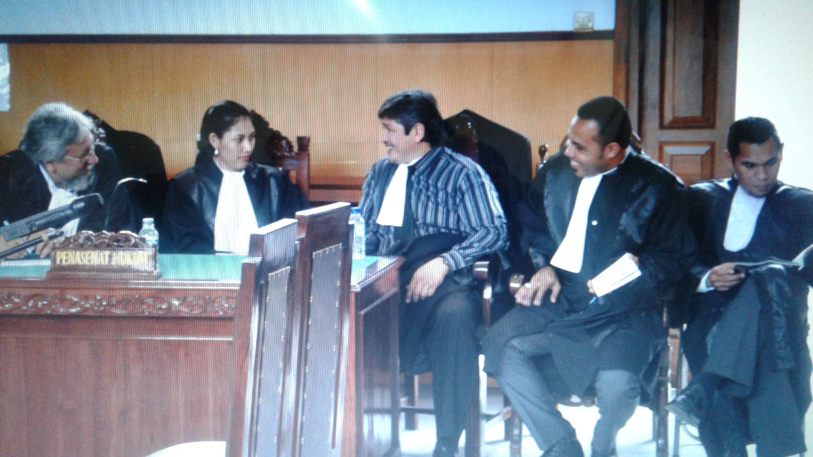 Menjadi Penasihat Hukum bersama Juan Felix Tampubolon, Ro...