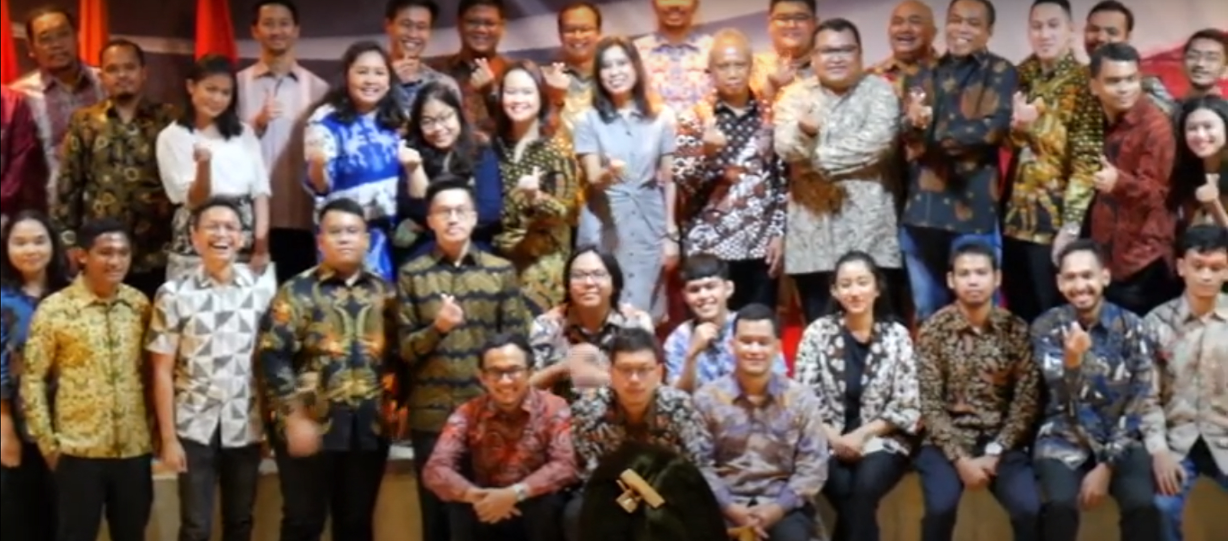 PELANTIKAN PENGURUS IKATAN ALUMNI FAKULTAS HUKUM ATMA UNI...